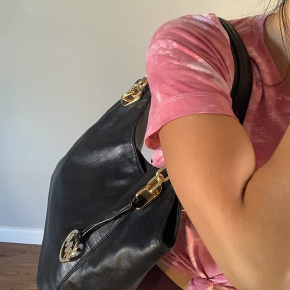 MICHAEL Michael Kors Black Leather Fulton Large Tote Bag - Picture 4 of 5